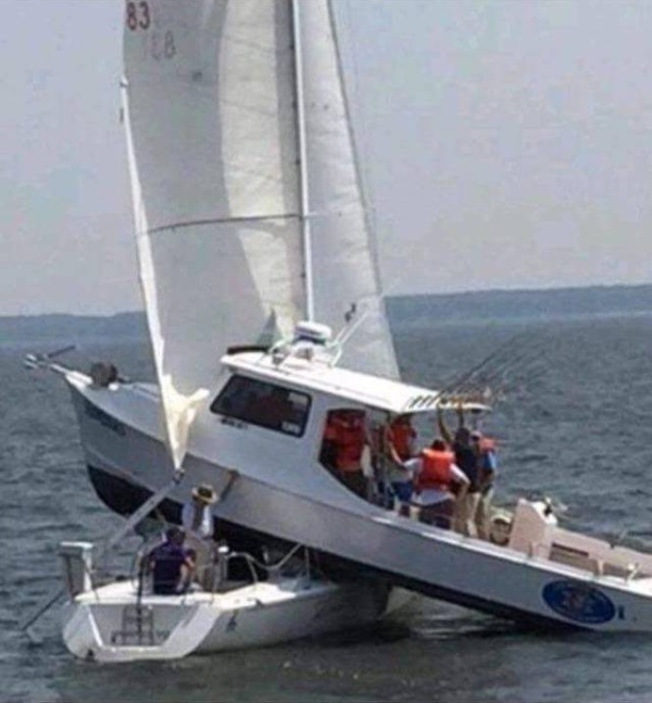 Bad Days Happen (33 pics)