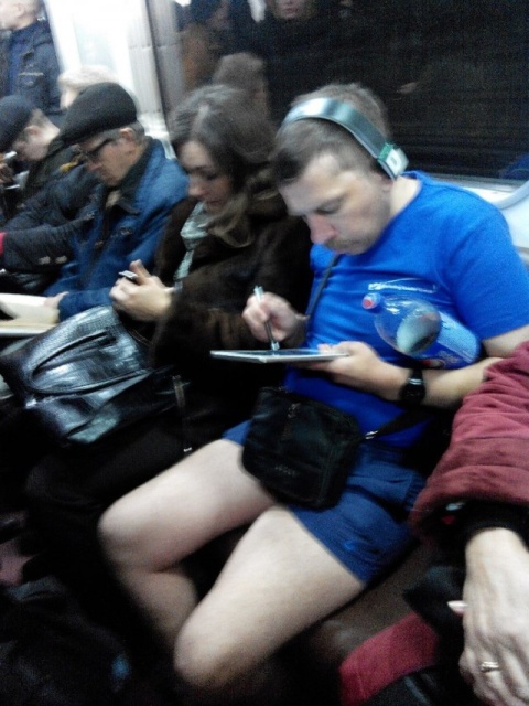 People On The Subway (29 pics)