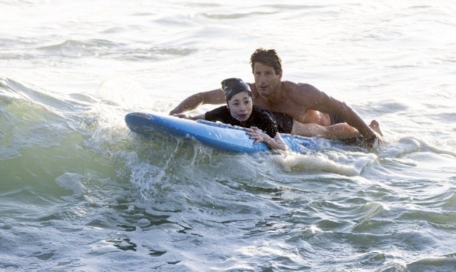 Saving a Drowning Person (9 pics)