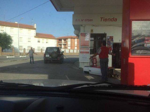 Acid Picdump (133 pics)