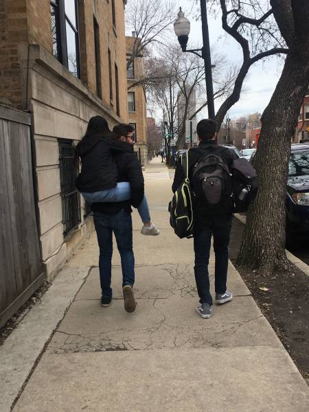 When You Are A Third Wheel... (44 pics)