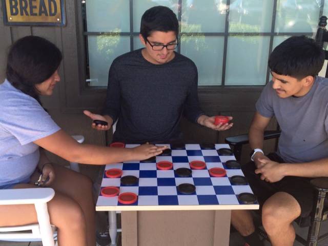 When You Are A Third Wheel... (44 pics)