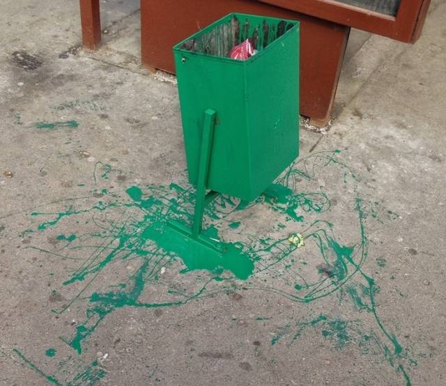 People Who Just Don't Care (44 pics)