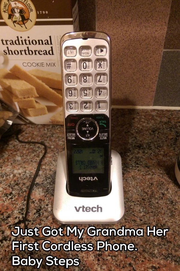 Senior Citizens Vs Technology (35 pics)