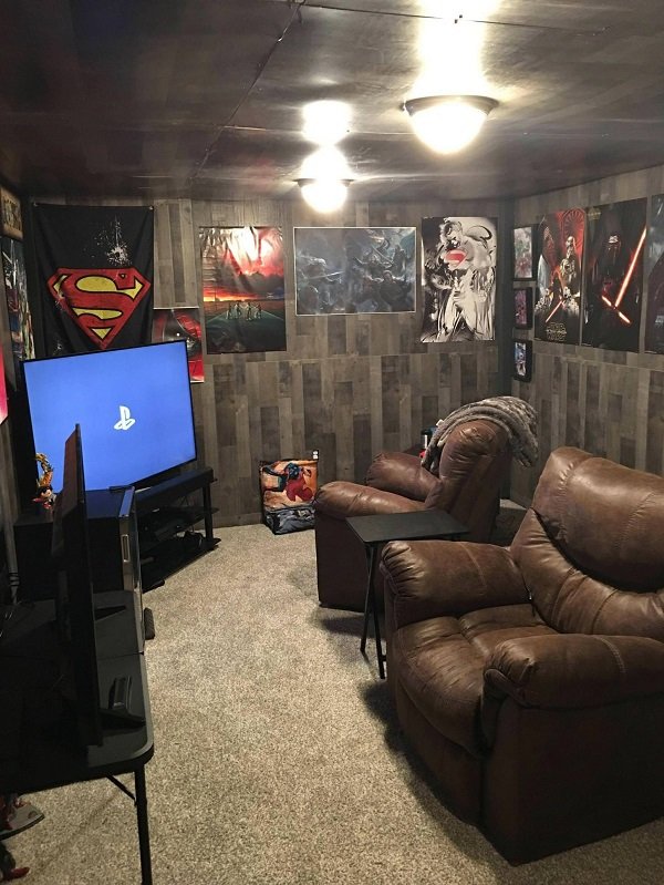 Very Good Man Caves (29 pics)