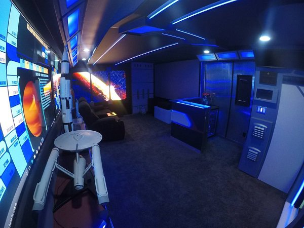 Very Good Man Caves (29 pics)