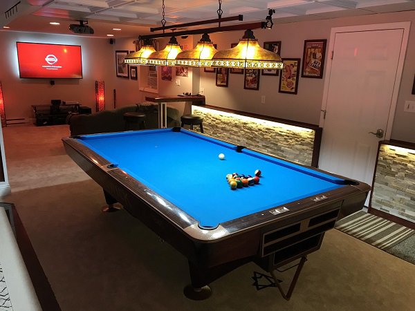 Very Good Man Caves (29 pics)