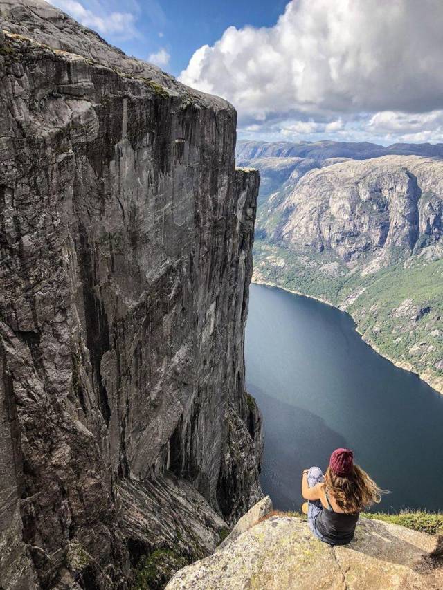 When A Picture Says More Than Just A Thousand Words (51 pics)
