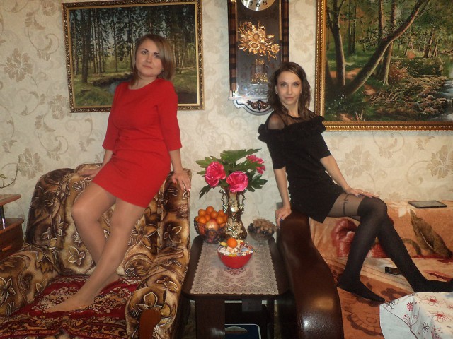 Russian Girls Trying Hard To Look Sexy (50 pics)