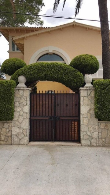 Everyone Hates It (35 pics)