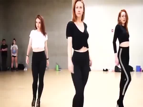 What's Better Than A Sexy Dancer? Three Sexy Dancers!