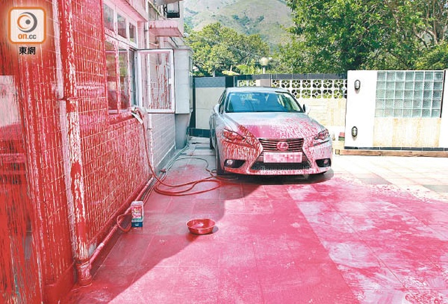 How Chinese Mafia Collects Debts (10 pics)