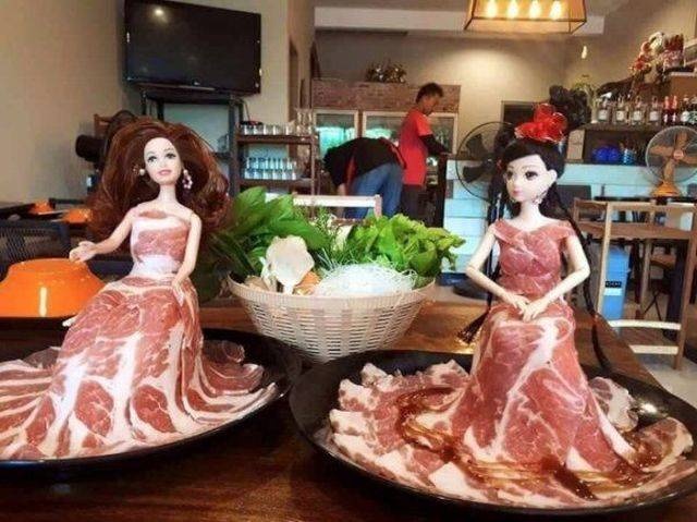 Very Odd Plates (34 pics)