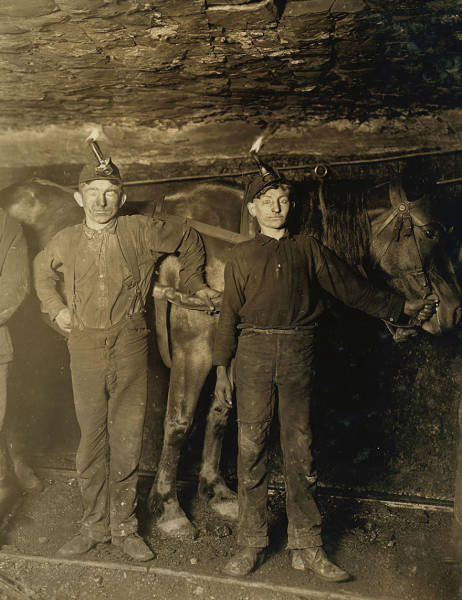 Child Labor More Than 100 Years Ago (34 pics)