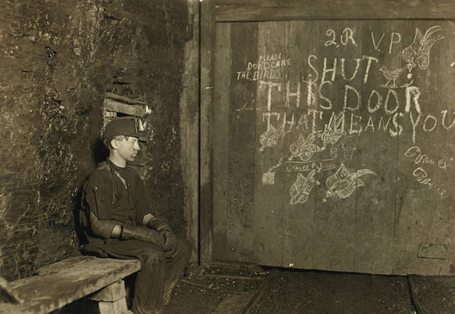 Child Labor More Than 100 Years Ago (34 pics)