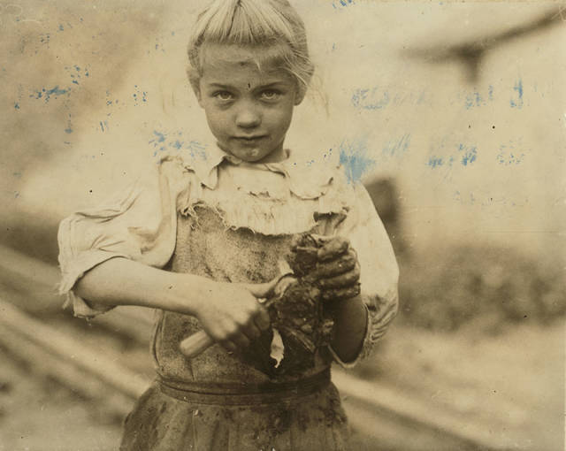 Child Labor More Than 100 Years Ago (34 pics)
