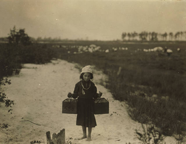 Child Labor More Than 100 Years Ago (34 pics)