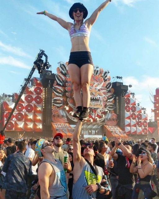 Acid Picdump (91 pics)