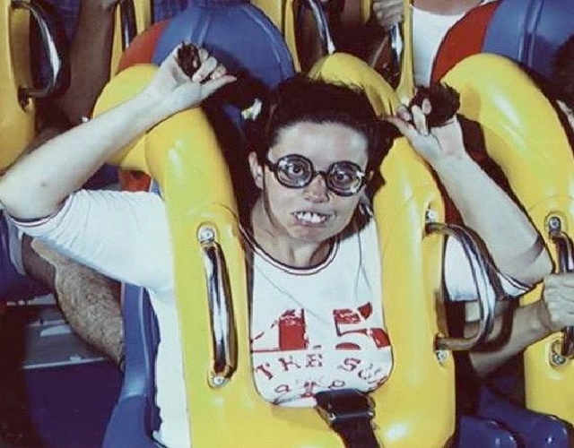 Terrified Roller Coaster Riders (32 pics) .
