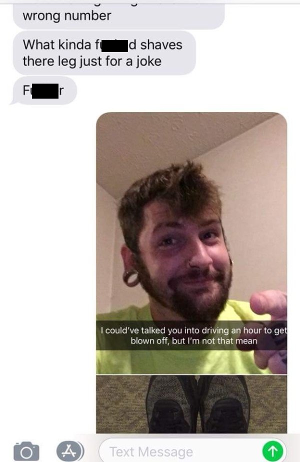 When You Text A Wrong Number (18 pics)
