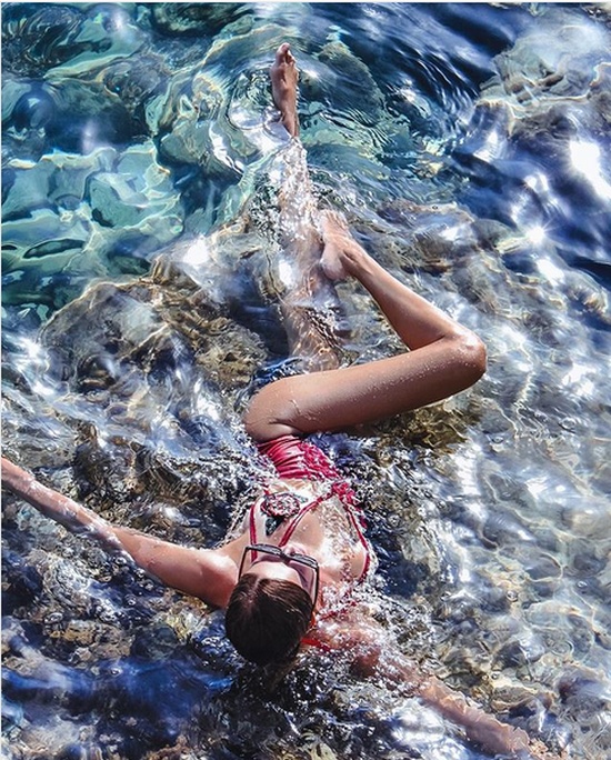 51-year-old Grandmother (14 pics)