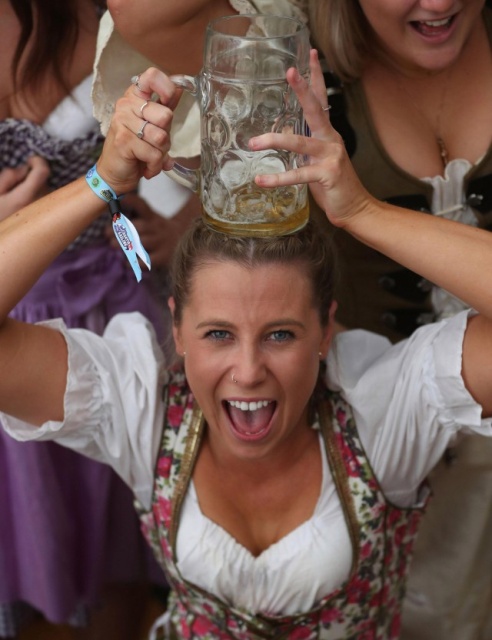 Photos From Oktoberfest (30 pics)