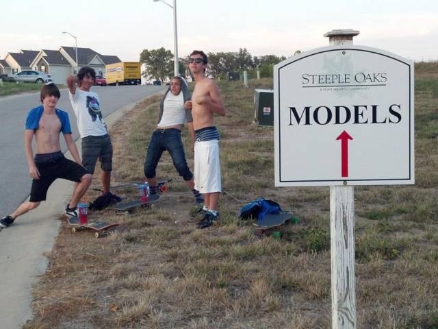 Acid Picdump (102 pics)