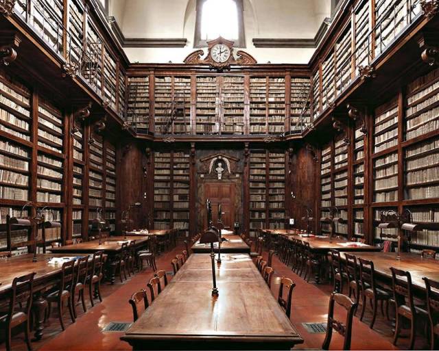 World’s Most Beautiful Libraries (30 pics)