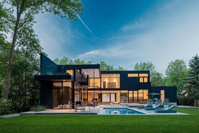 Black Houses (18 pics)