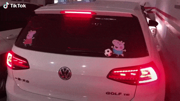 Acid Gifdump, October 03, 2018 (25 gifs)
