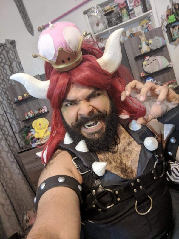 This is The best #Bowsette Cosplay (4 pics)