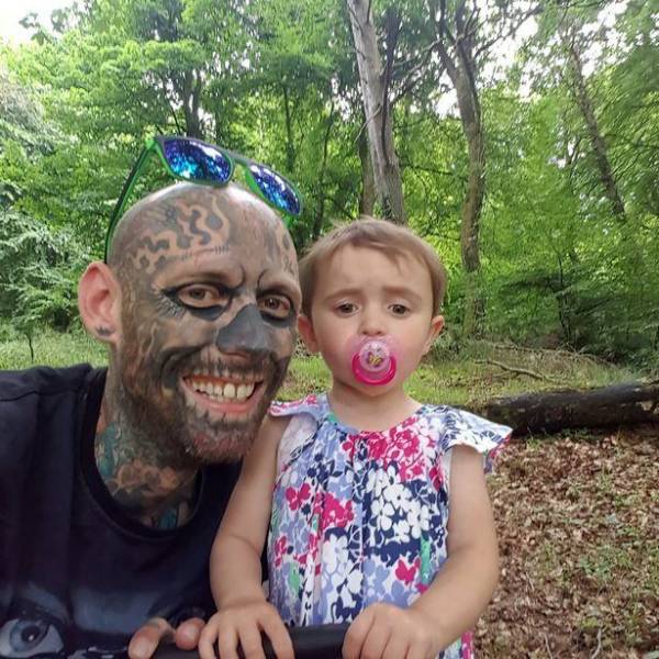 Guy Has Spent $36,000 On Tattoos And Is Not Planning To Stop (17 pics)