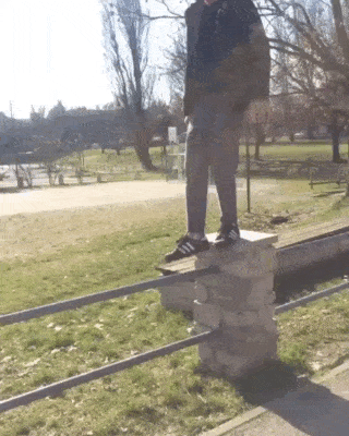 Acid Gifdump, October 09, 2018 (25 gifs)