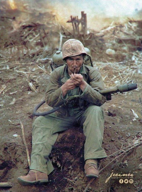 WWII Colorized Photos (32 pics)