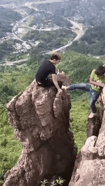 Acid Gifdump, October 10, 2018 (25 gifs)