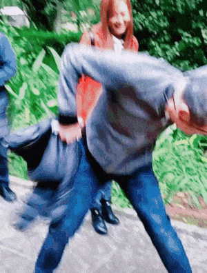 Acid Gifdump, October 11, 2018 (25 gifs)