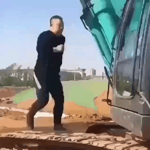 Acid Gifdump, October 11, 2018 (25 gifs)