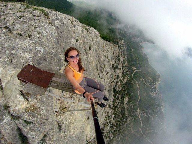 Acid Picdump (98 pics)