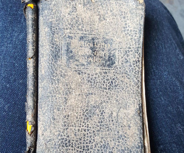 A Guy Found A Filled Diary From 1941 (5 pics)