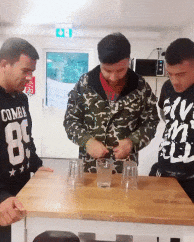 Acid Gifdump, October 15, 2018 (25 gifs)