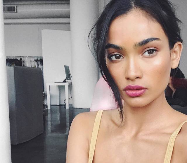 Girls Of Mixed Race (52 pics)