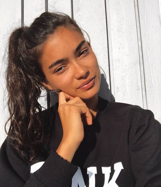 Girls Of Mixed Race (52 pics) Girls Of Mixed Race (52 pics)