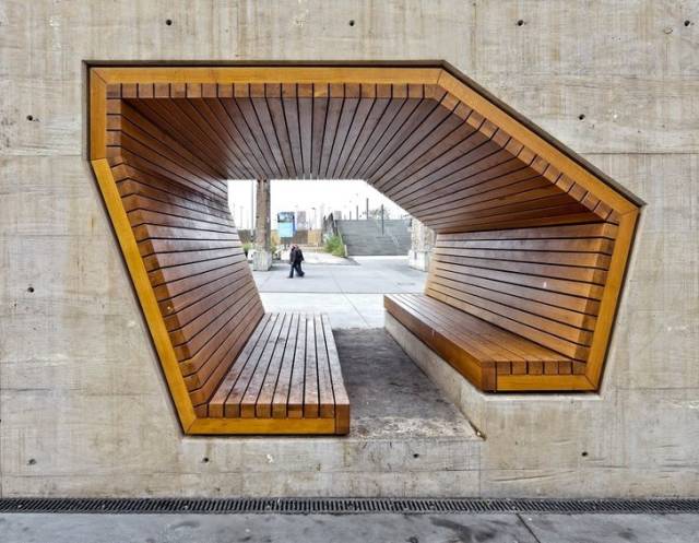 Amazing Urban Furniture (17 pics)