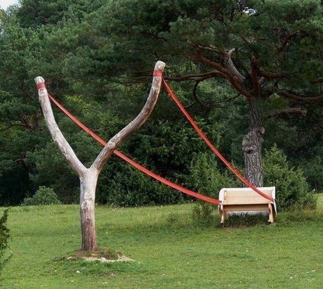 Amazing Urban Furniture (17 pics)