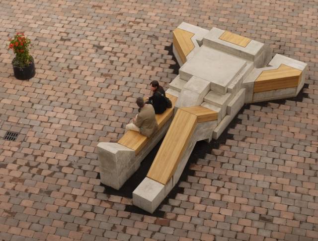 Amazing Urban Furniture (17 pics)