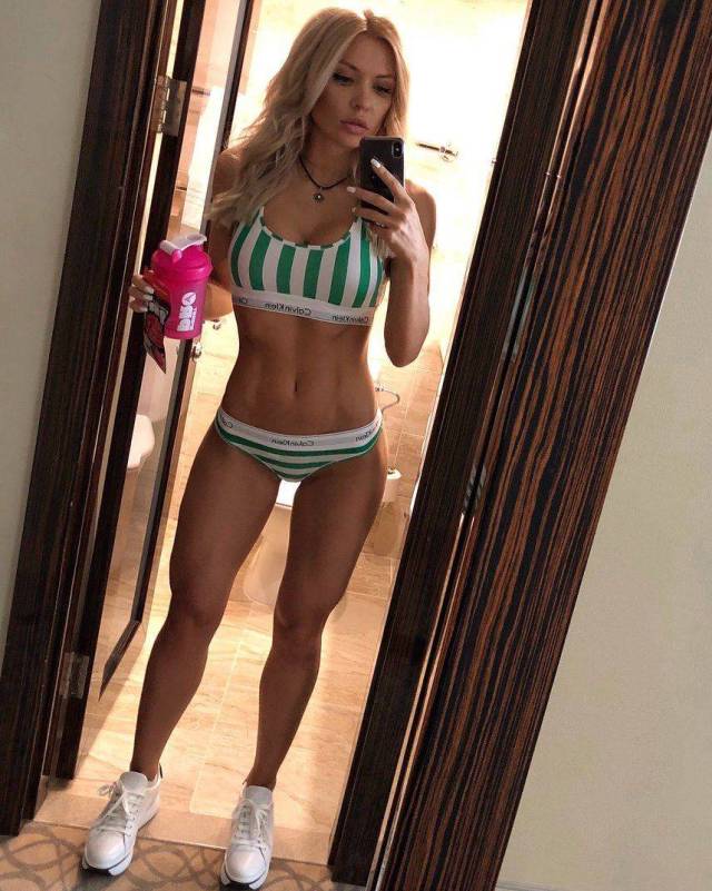 Fit Girls (43 pics)