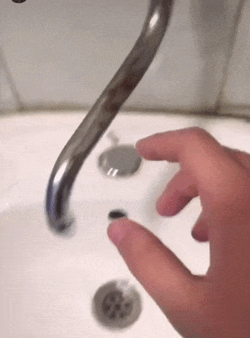 Acid Gifdump, October 17, 2018 (25 gifs)