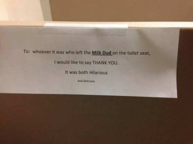 Bathroom Etiquette (22 pics)