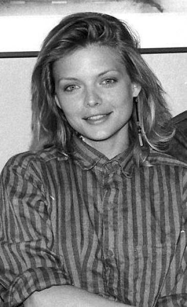 When Celebs Where Much Younger (32 pics)
