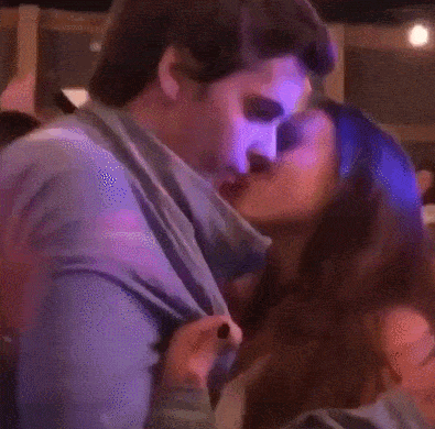 Acid Gifdump, October 18, 2018 (25 gifs)